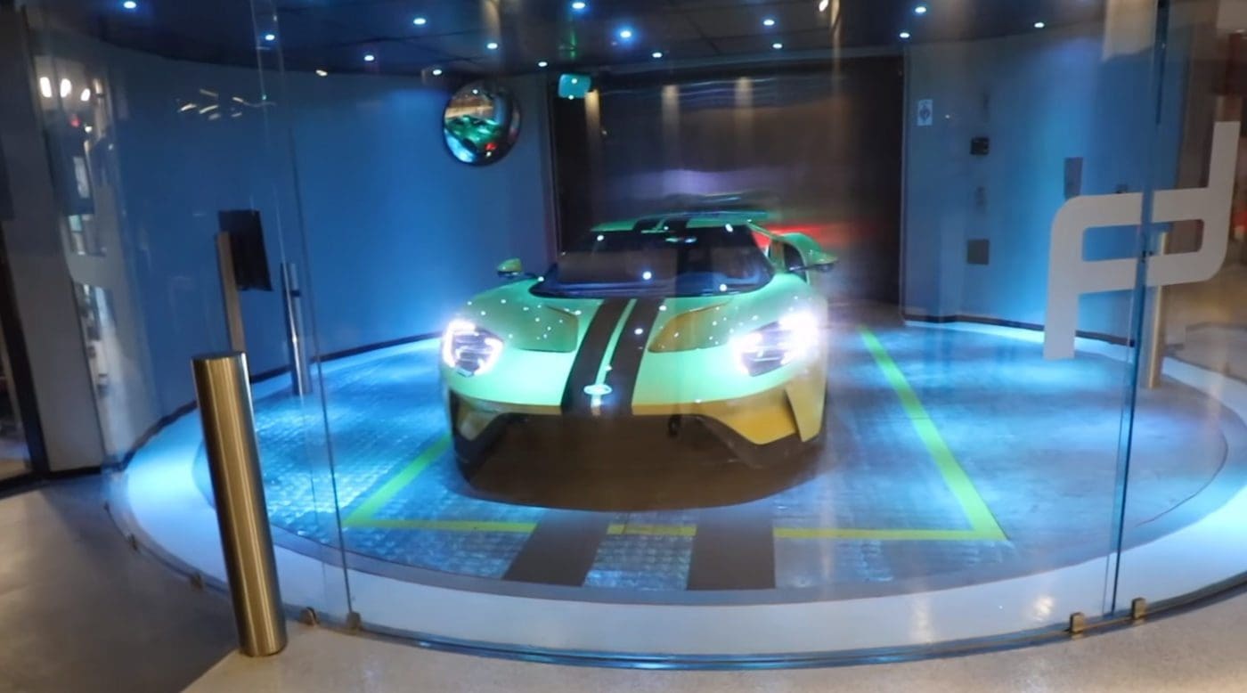 porsche_design_tower_elevator