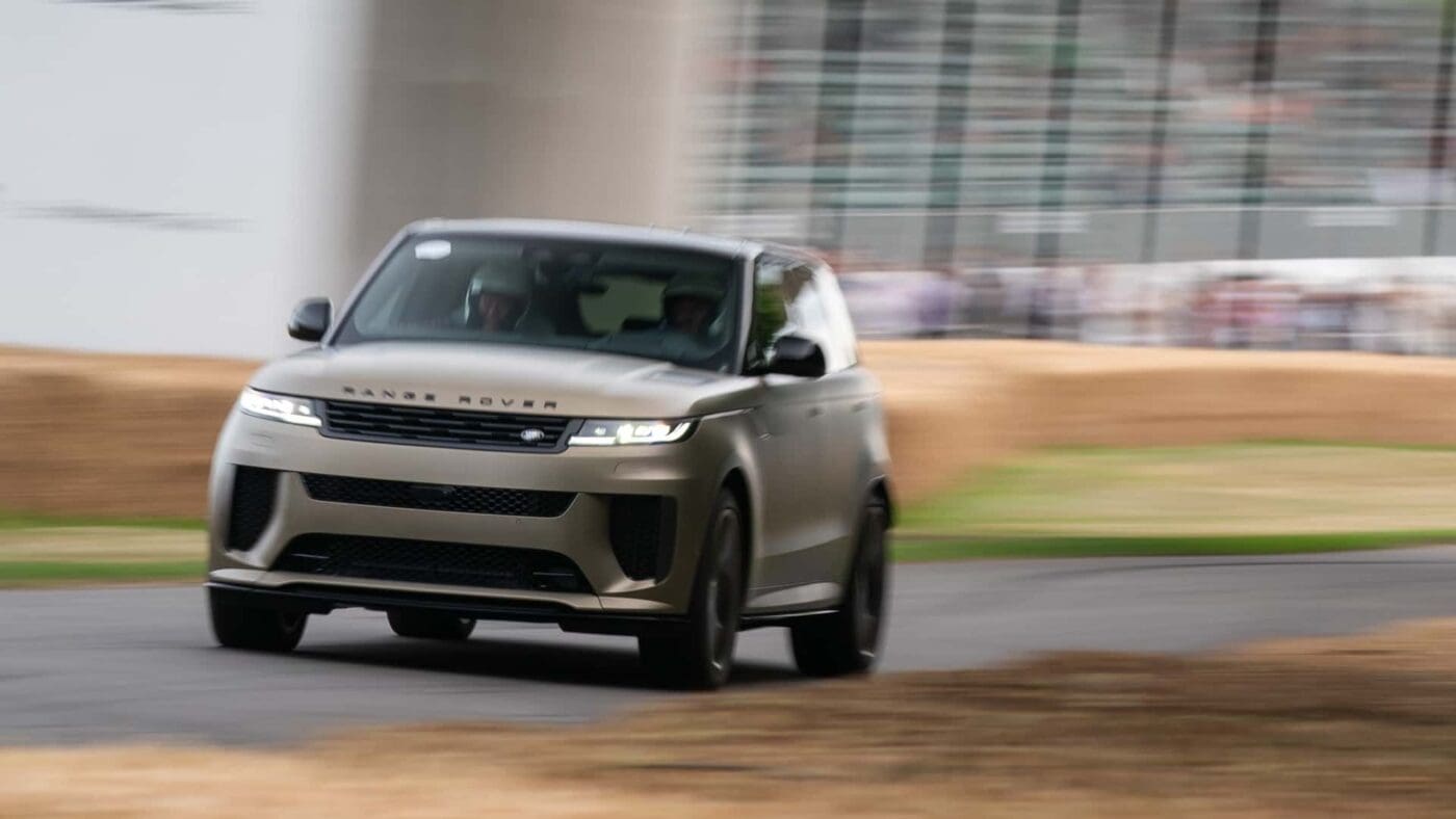 The Range Rover Sport SV Edition One Is An Invite-Only 626-HP SUV ...