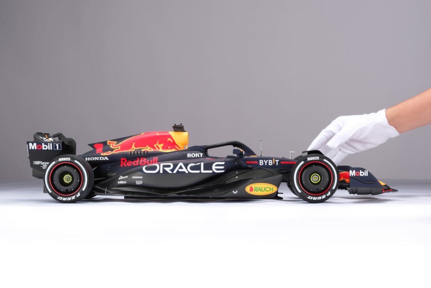 rb19 scalemodel (1)