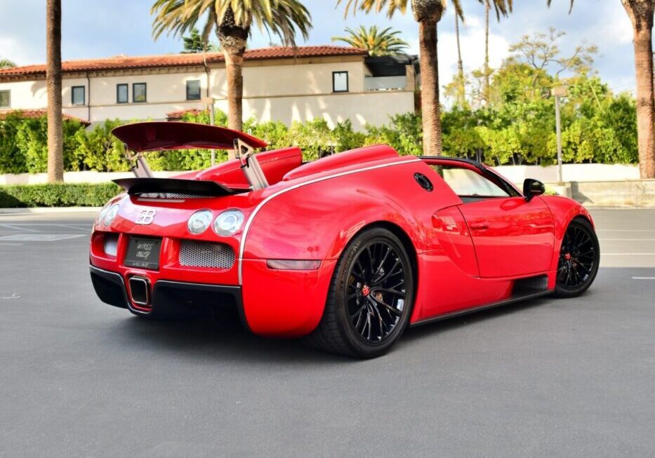 red bugatti (3)