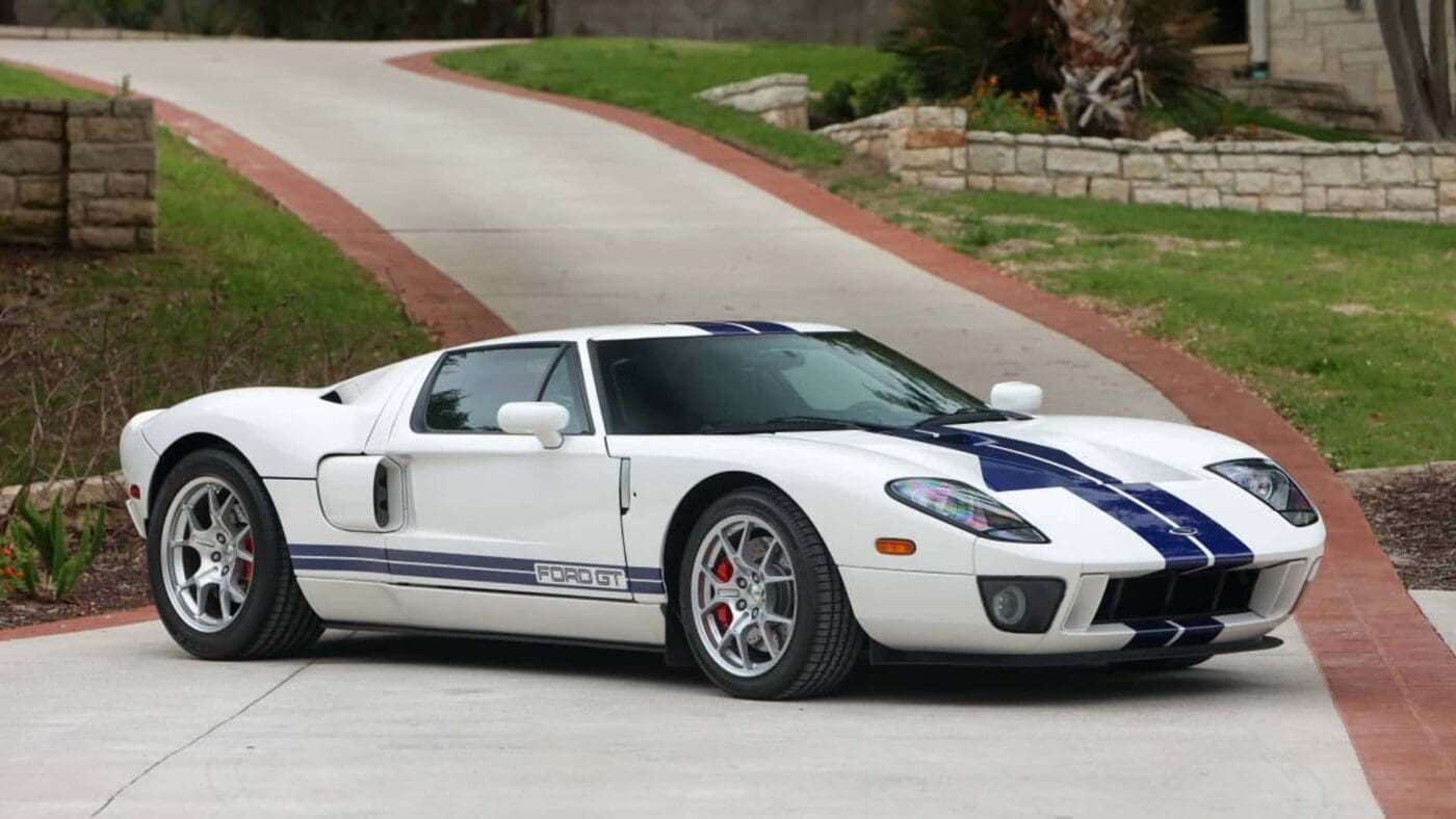 retro motors collection 2006 ford gt.jpg