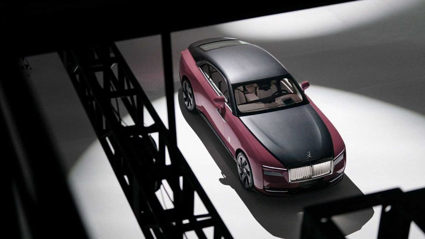 rolls royce shanghai auto show.jpg