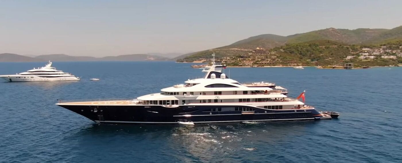 superyacht-tis