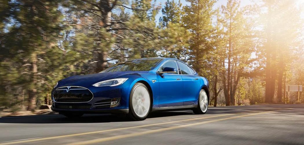 tesla-models-70d-040815-feature