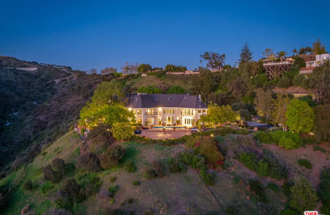 ujlntnjufaaucralxcsh