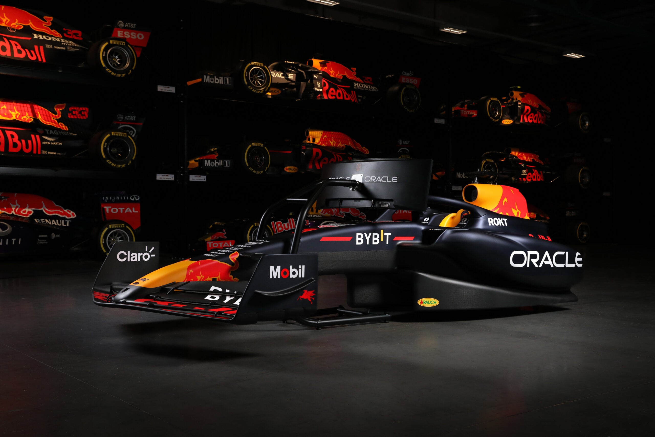 Oracle Red Bull Racing Launches Its New $136K RB19 Racing