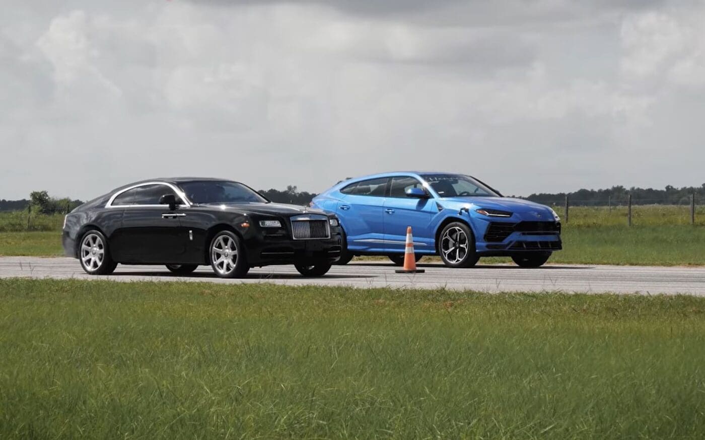urus-rolls-race
