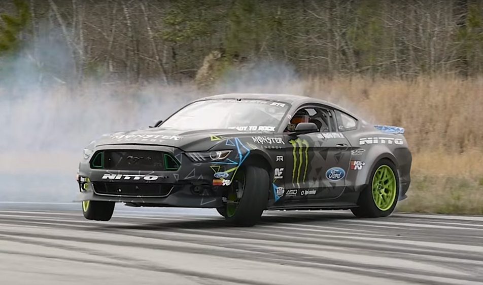 vaughn-gittin-jr-mustang-rtr