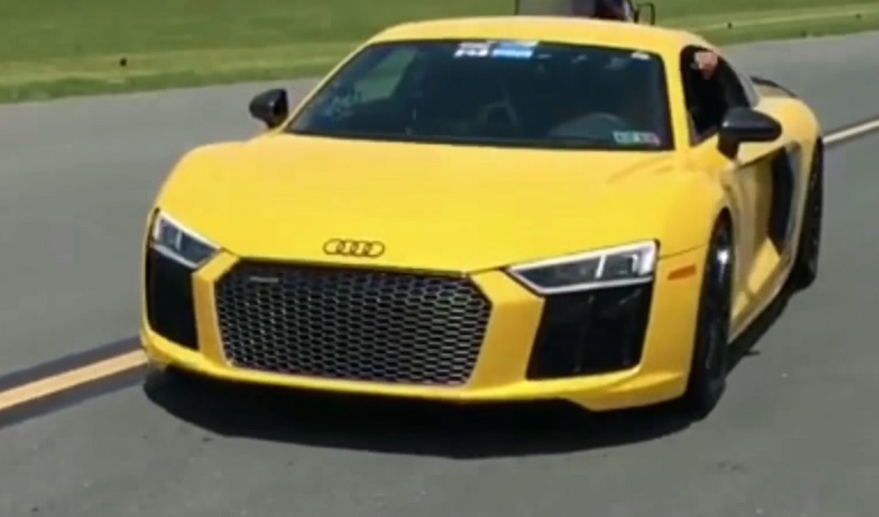 yellow-audi-r8-5242017