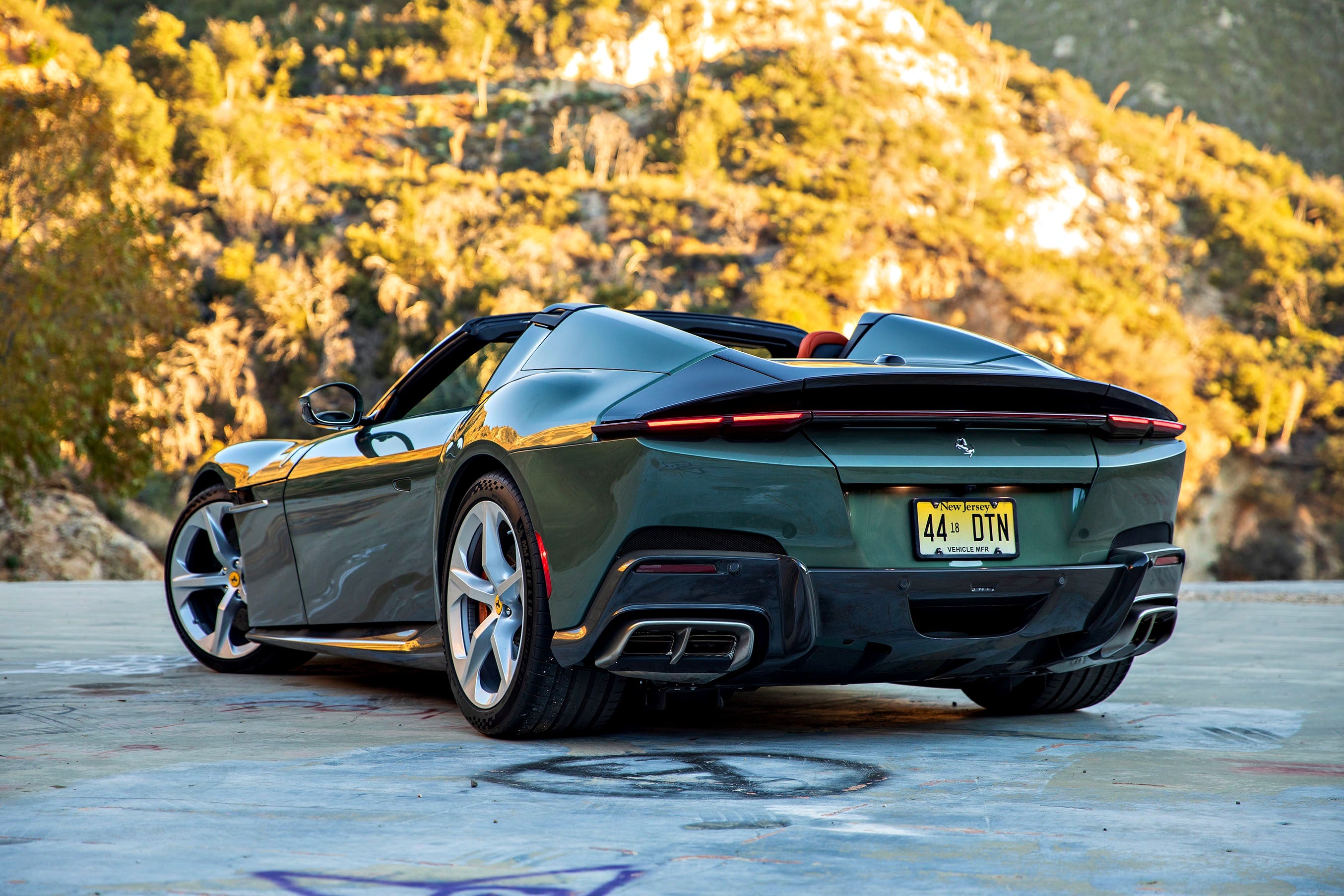Review: 2026 Ferrari 12Cilindri Spider – duPont REGISTRY News
