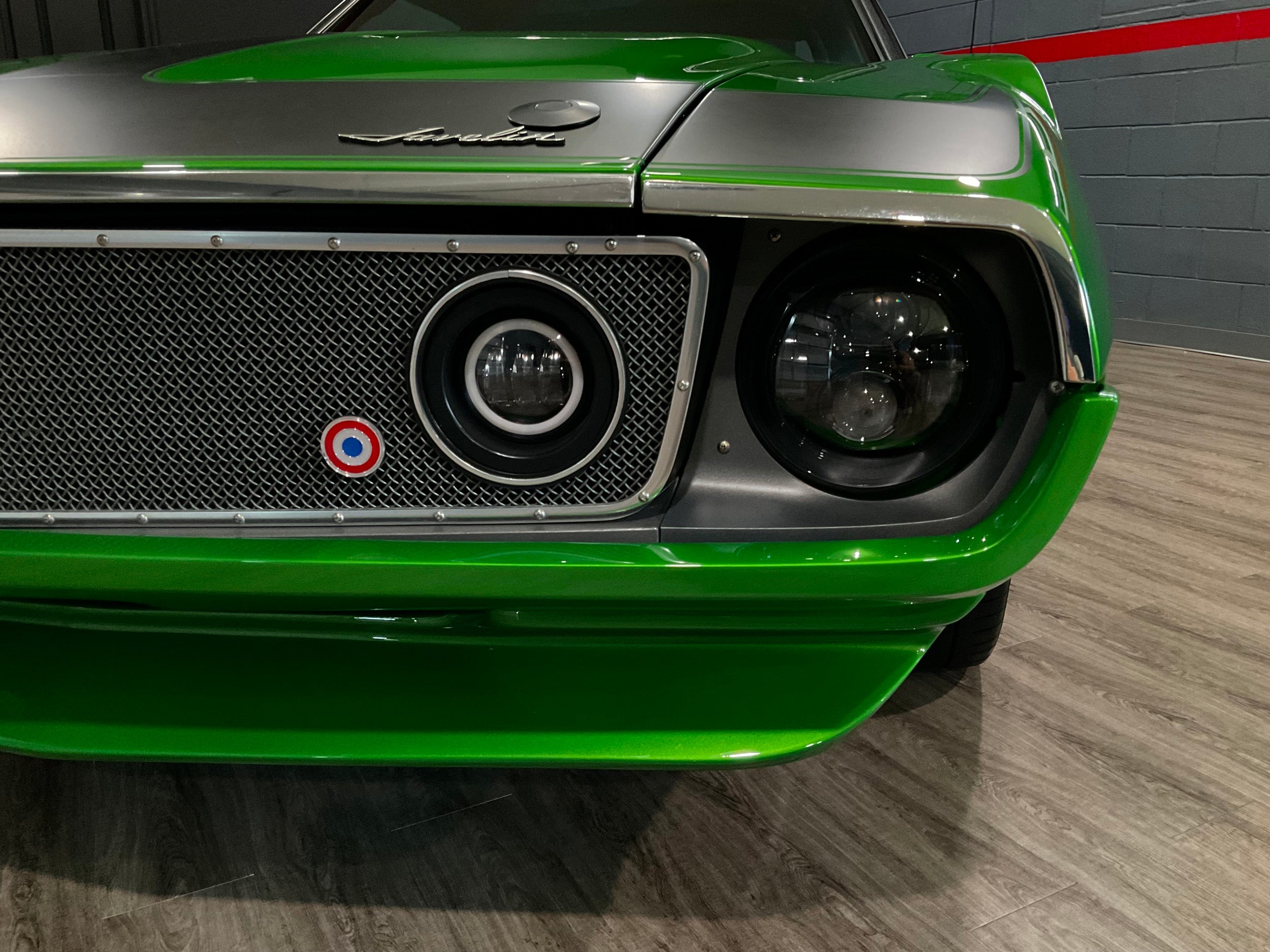 Heritage Meets Horsepower: A 900HP Javelin Like No Other – duPont