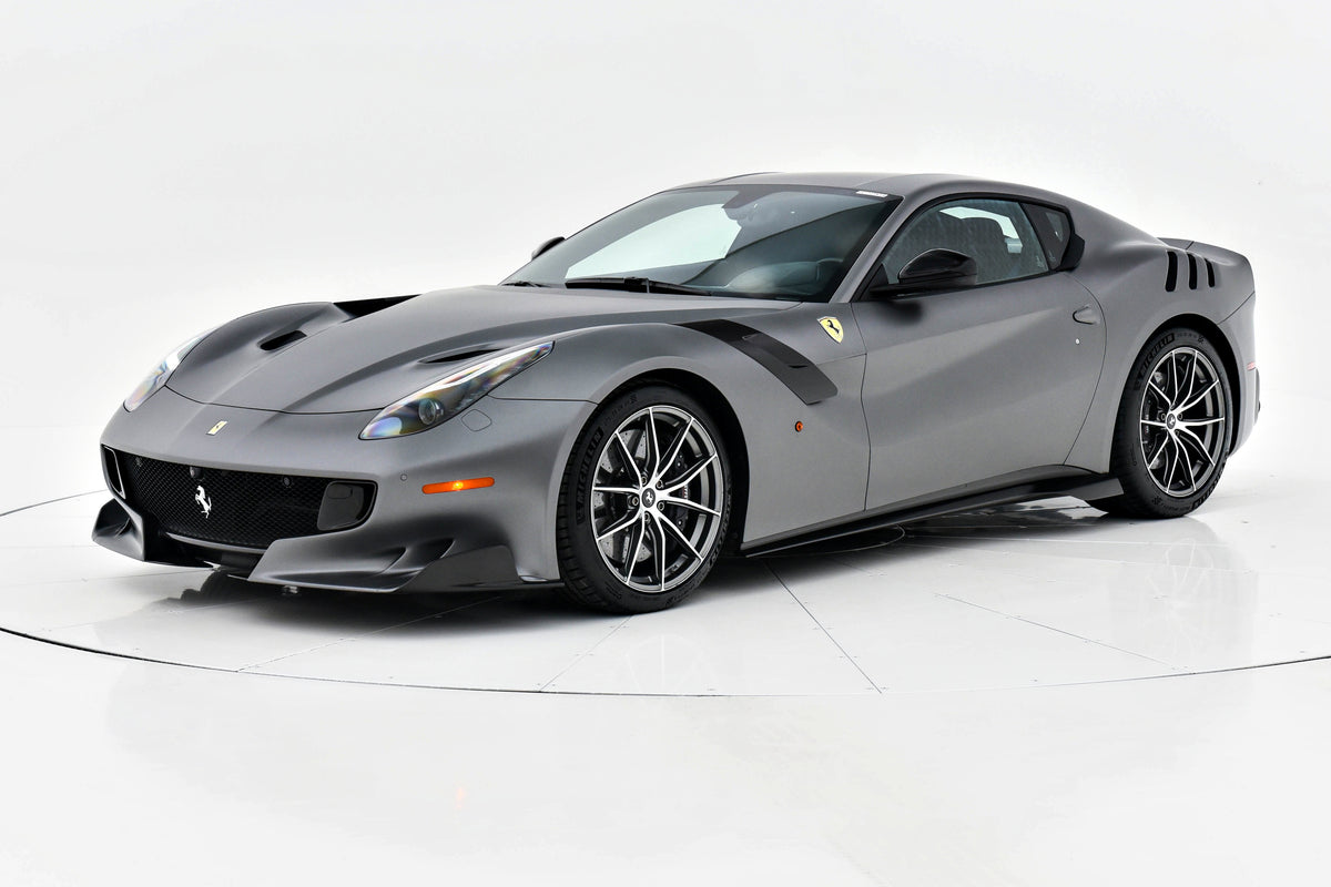 Ending Soon: Air Cooled Icons and Modern Exotics Closing today on duPont REGISTRY LIVE