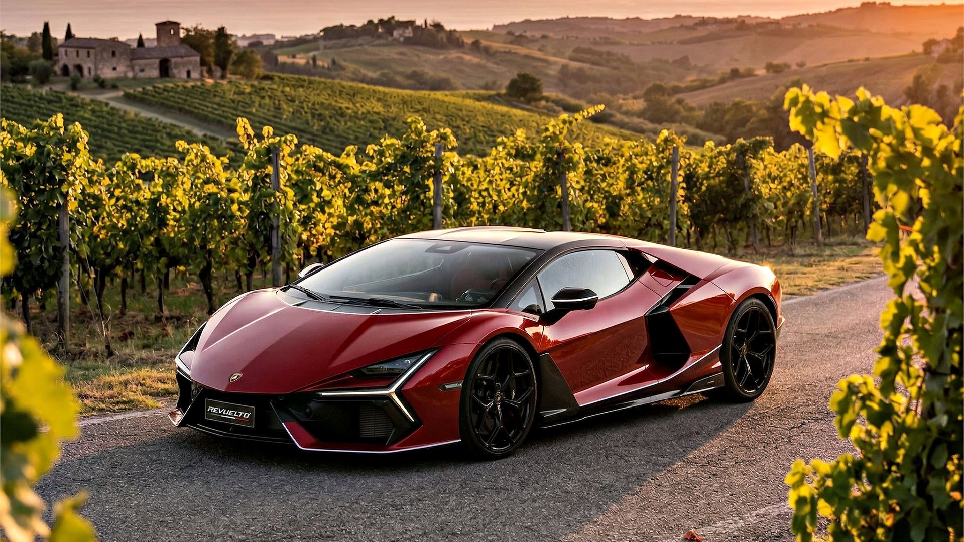 Lamborghini Ad Personam's Italy-Inspired Color Drop Was an April