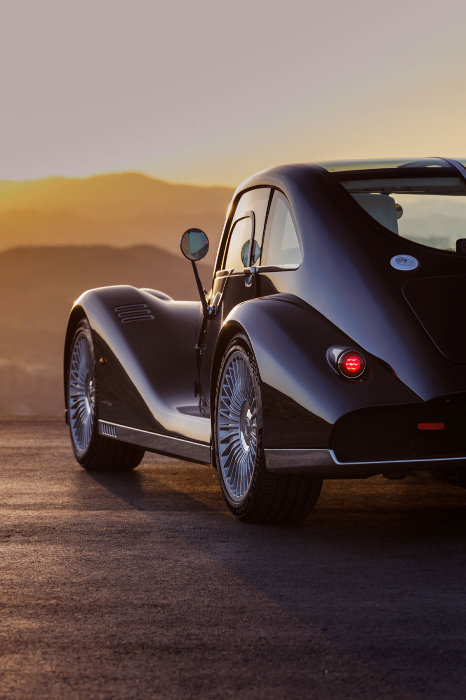2021 Morgan Plus 8 GTR Is Light & Limited – duPont REGISTRY News