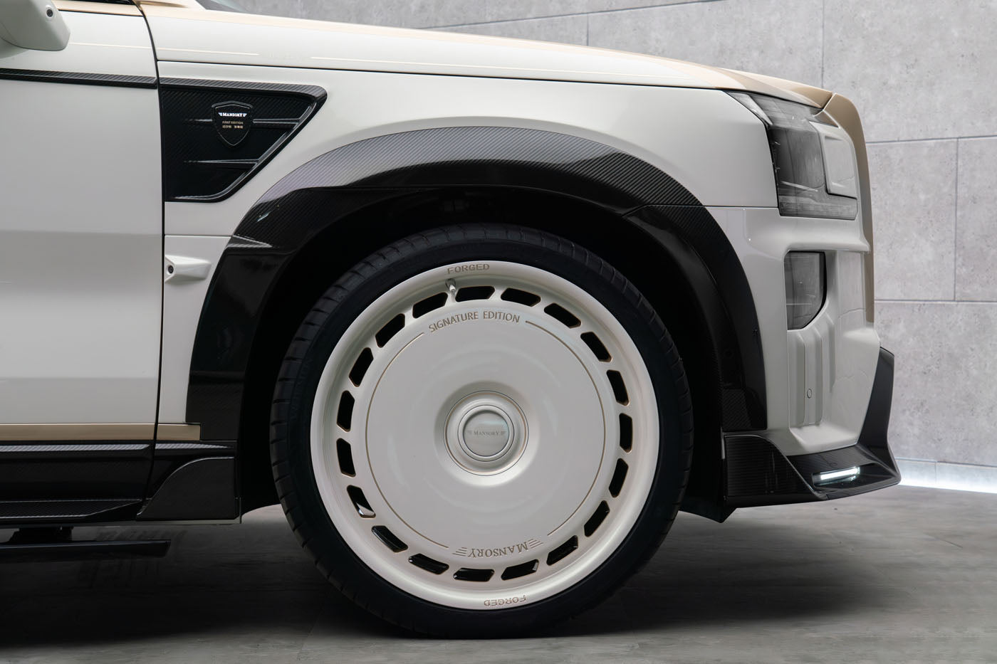 Mansory Unveils New Custom Zeekr 9X One-Off – duPont REGISTRY News