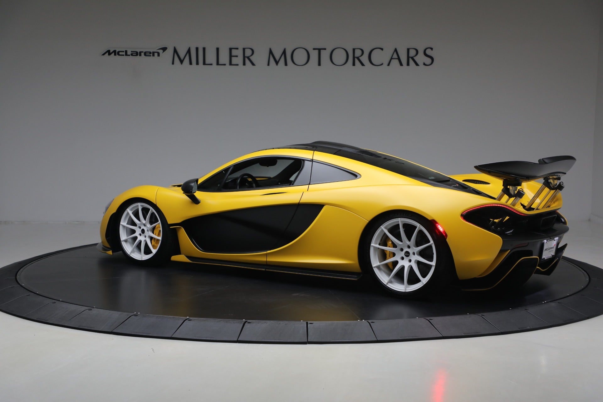 This 1-of-9 McLaren 750S Spider Celebrates a Championship Comeback
