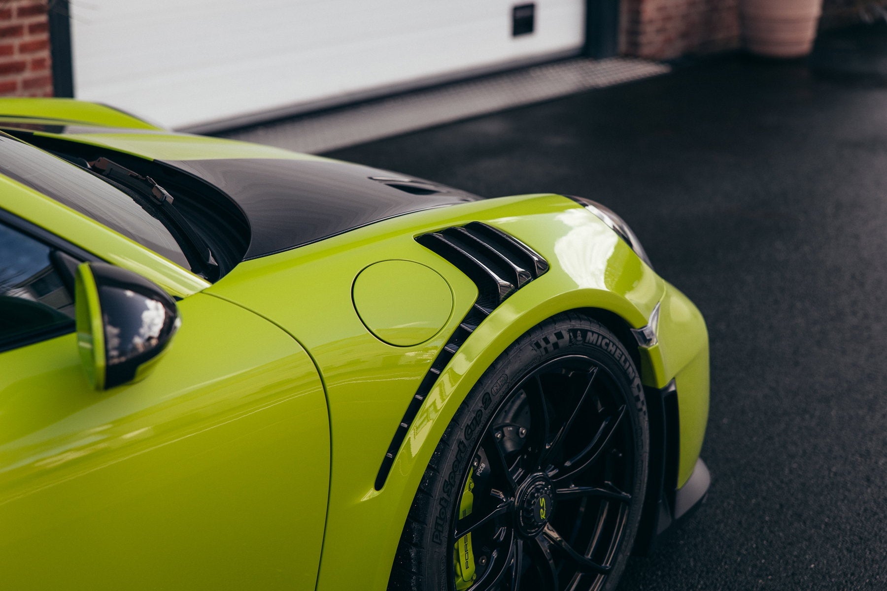 【にしこ☆様】専用・緑360ｇ×2袋≪リクエスト特割特価≫ Linden Green Porsche 911 GT2 RS Listed For Sale On Elferspot