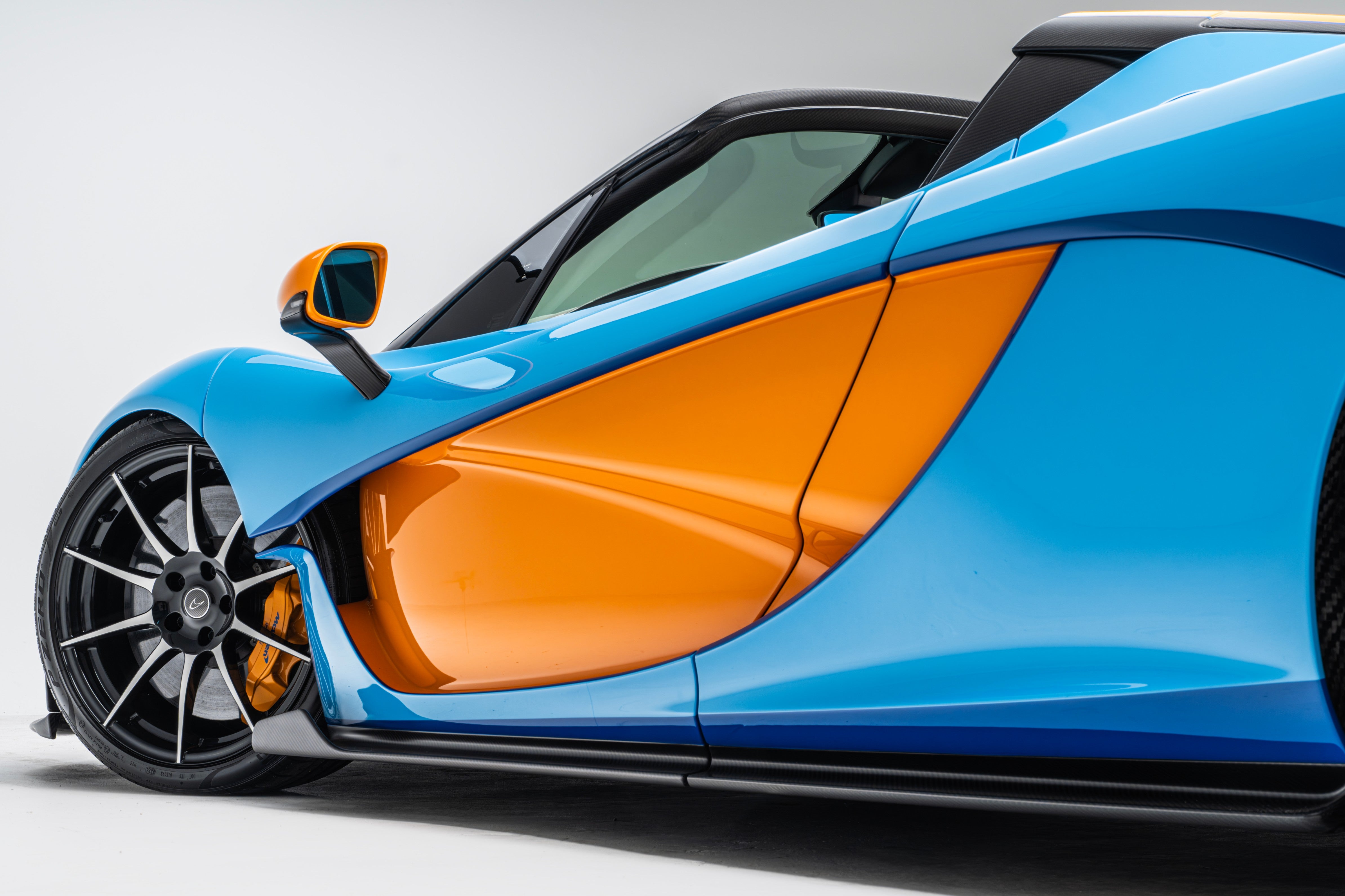 How Lanzante Got McLaren's Blessing to Decapitate the P1 Hypercar — image 4