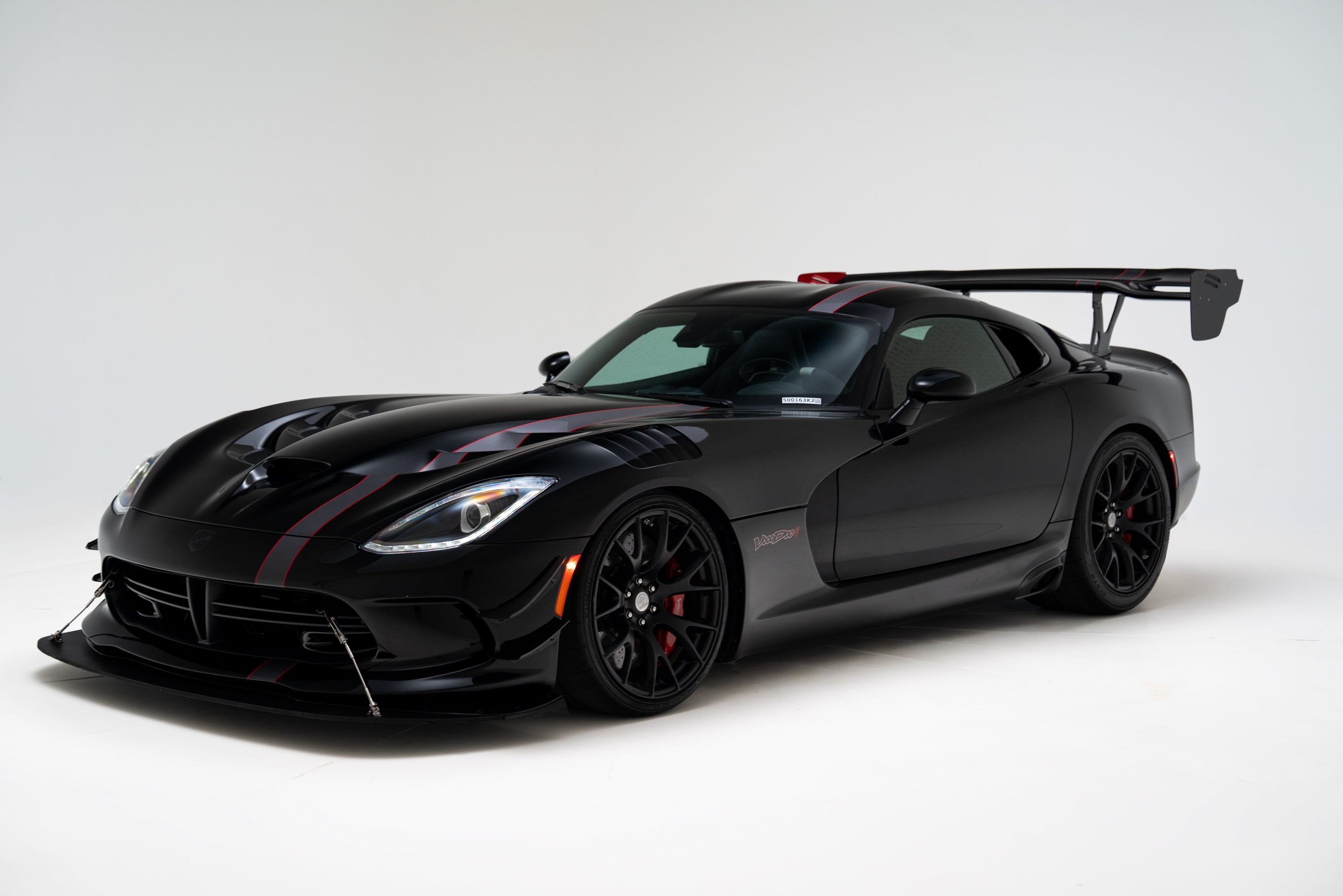 Rare Dodge Viper VoooDoo II Joins the docket on duPont REGISTRY