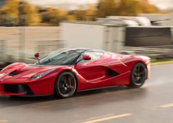 Ferrari LaFerrari Delivery by Tomasz Majewski