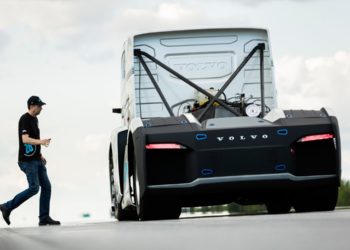 2,400 hp Super Semi Truck by Volvo Going For World Speed Record