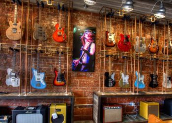 Midwood Guitar Studio’s Creates Dream-Worthy Iinstruments