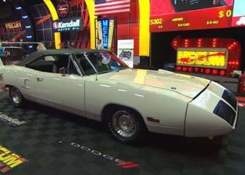 Cover Car: 1970 Plymouth Hemi Superbird Sells for Big Money
