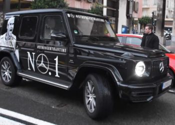 World’s First 2019 Mercedes-AMG G63 Spotted: Roger Federer-Style