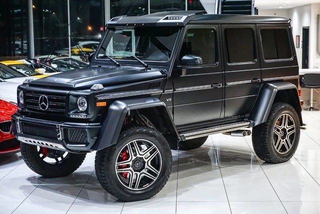 Wheels & Wardrobe: Mercedes-Benz G550 SUV