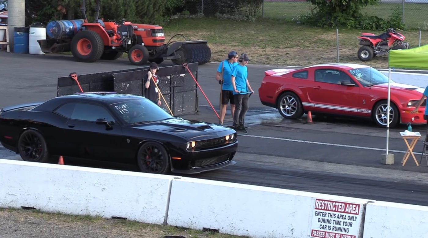 Dodge Hellcat Gets Bested By Decade-Old Shelby GT500 in Drag Race