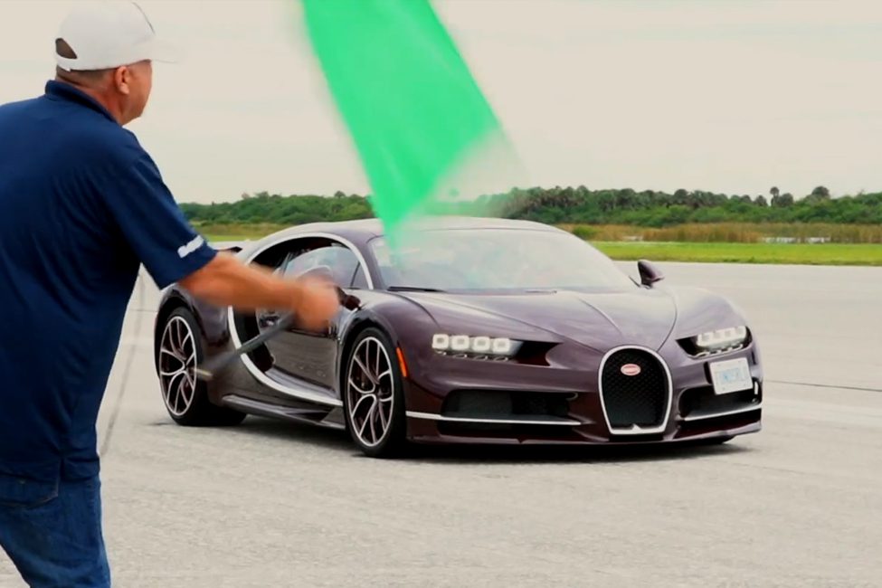 Bugatti Chiron Top Speed: See It Hit 261 MPH