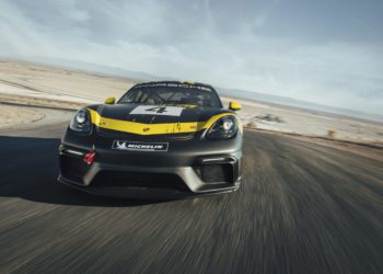 New Porsche 718 Cayman GT4 Clubsport Gets Official Unveiling