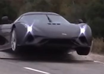 Koenigsegg Regera Crash Test Compilation