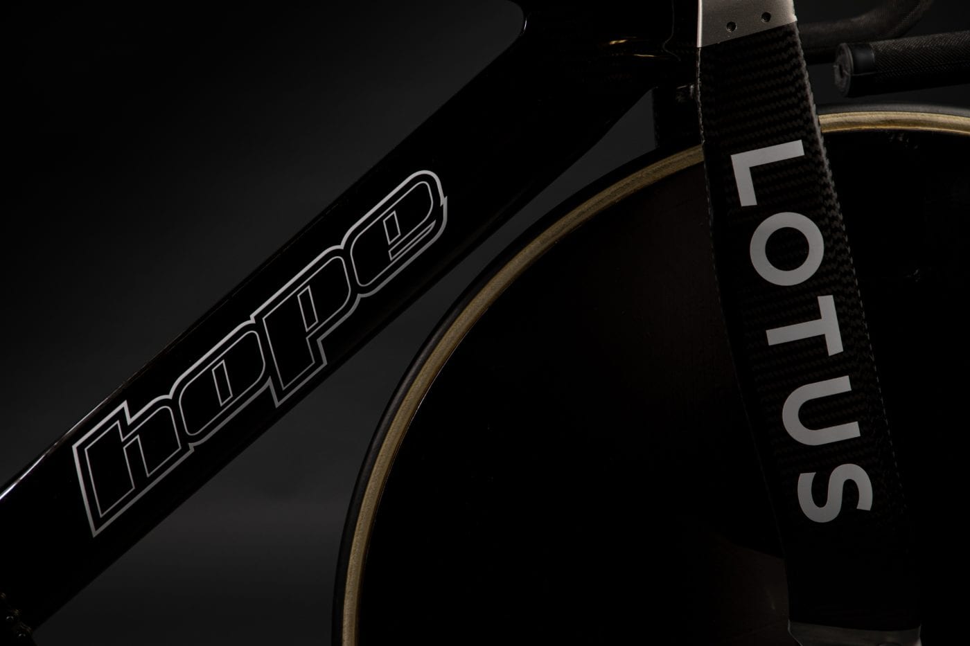Lotus Unveils Carbon Fiber Bicycle