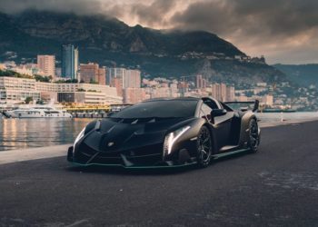 Lamborghini Veneno Roadster on Rodeo Drive