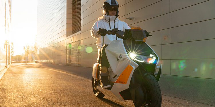 BMW Motorrad CE 04