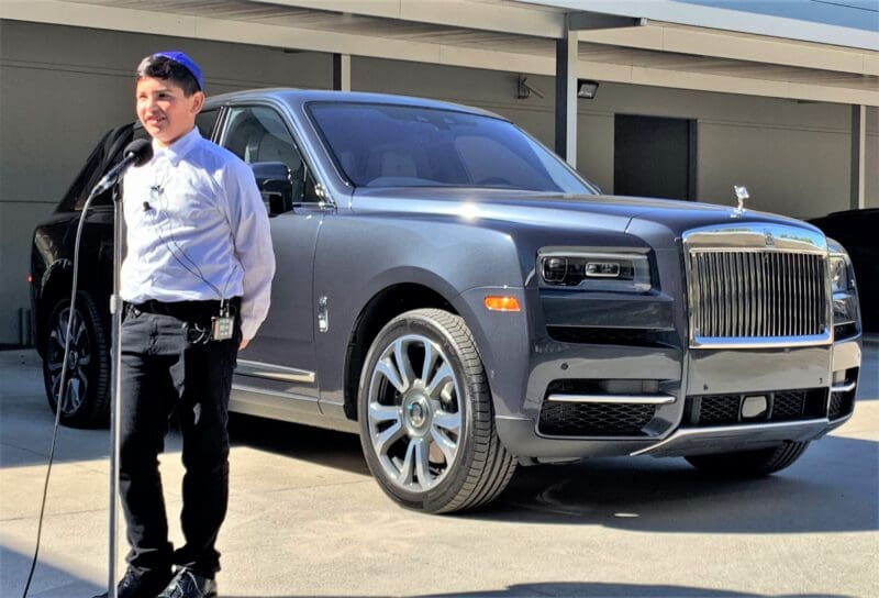 Elijah Machado Rolls Royce Yound Design winner 3