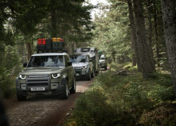 LR DEF 90 20MY Off Road 100919 25