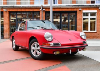 Resto 911 MY67 NeuGa FinaleOutdoor 028 low
