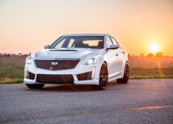 CTS V 2017 HPE1000 Matte White Cloud 4