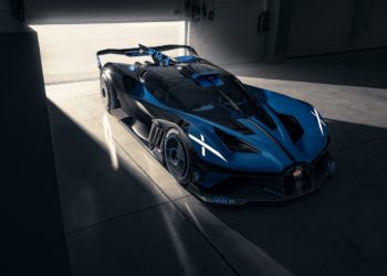 bugatti bolide daylight 2