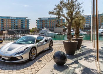 190464 car f8 hatta 2