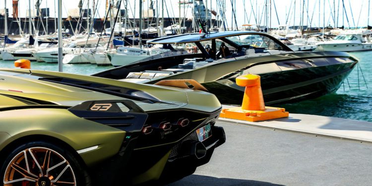 Lamborghini Boat