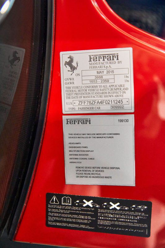 2015 Ferrari LaFerrari 31