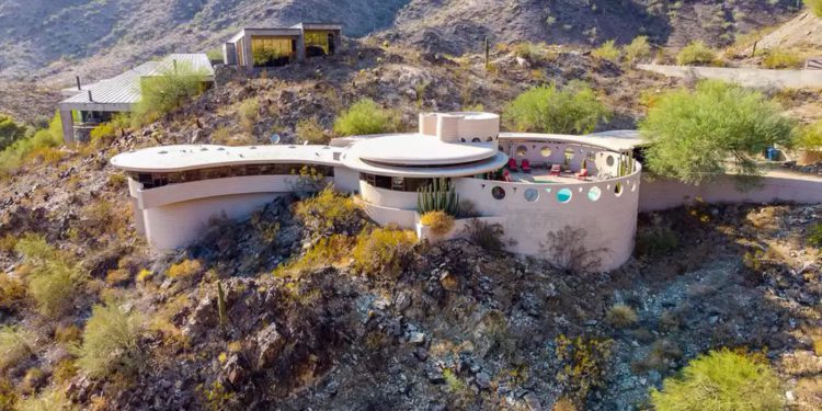 lykes house 2