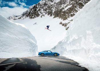 poRSCHE jUMP mAIN