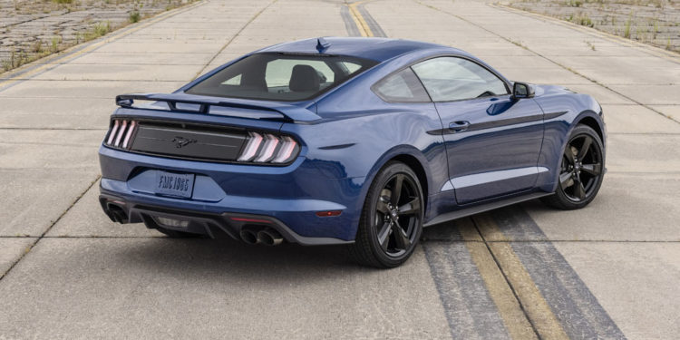 2022 Ford Mustang Stealth Edition 03