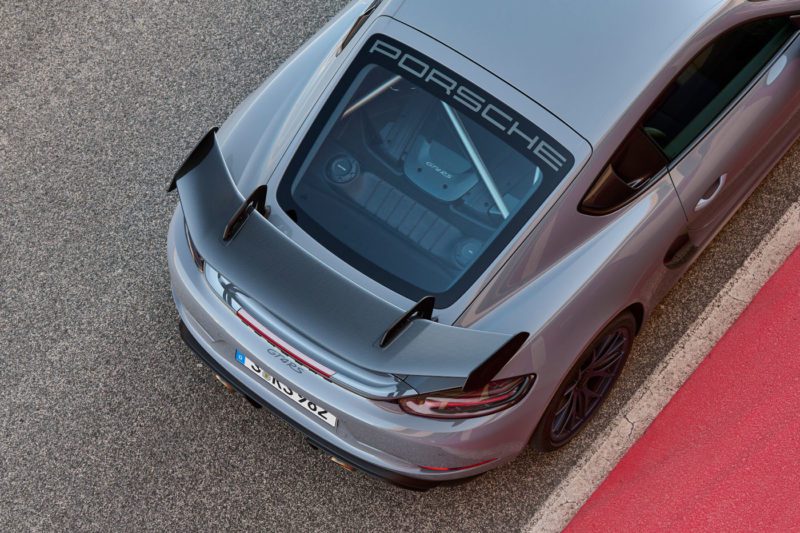 cayman gt4 rs 8