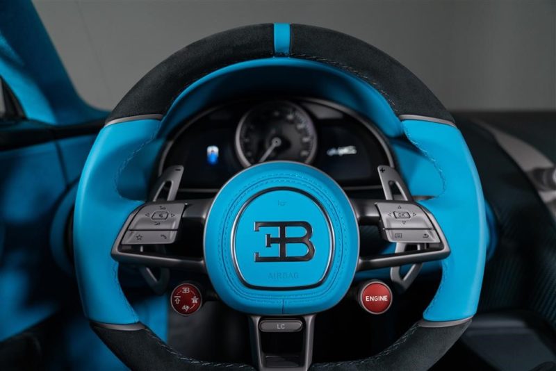 Bugatti Divo DuPont 25