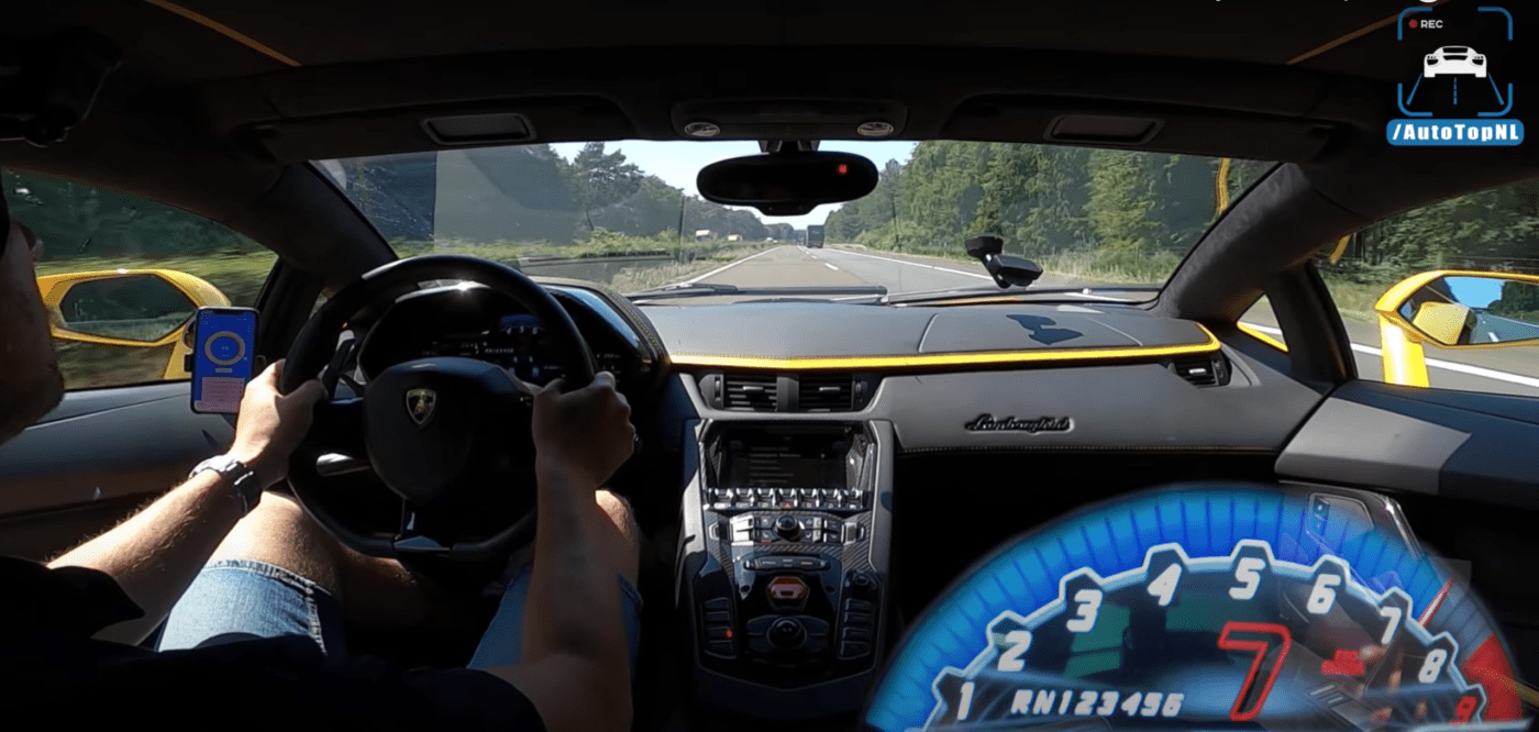 Lamborghini Aventador S Hits 200 mph On The Autobahn